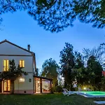 Licht Unter Den Buchen- Marche Urlaub- Privater Pool By Interhome *