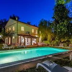 Licht Unter Den Buchen- Marche Urlaub- Privater Pool By Interhome *