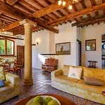 Licht Unter Den Buchen- Marche Urlaub- Privater Pool By Interhome Nyaraló