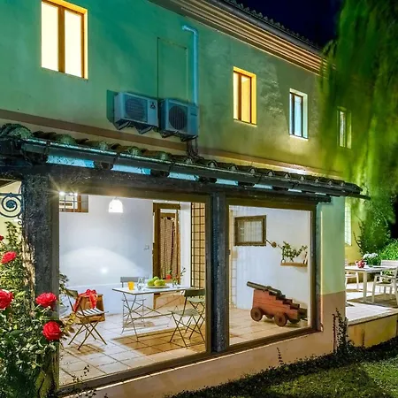 Licht Unter Den Buchen- Marche Urlaub- Privater Pool By Interhome Holiday home *