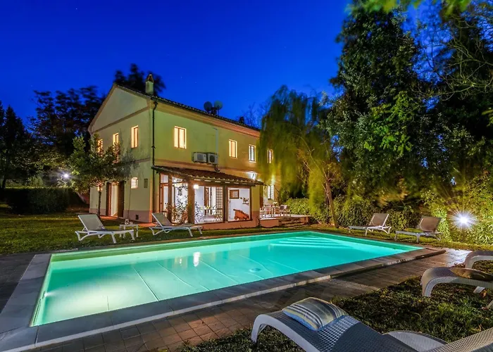 Licht Unter Den Buchen- Marche Urlaub- Privater Pool By Interhome *